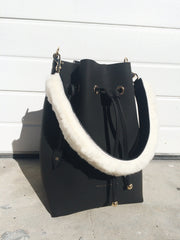Bucket Leather Bag with fur strap